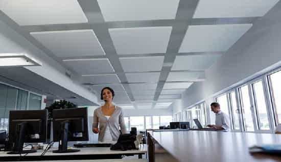 Ecophon | Solo Square - Quadratische Deckeninsel