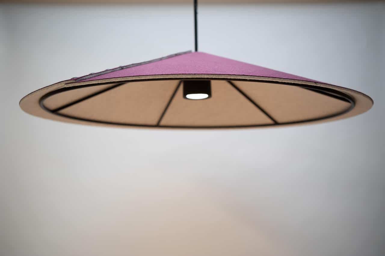 BuzziSpace - BuzziCone - Akoestische designlamp van vilt