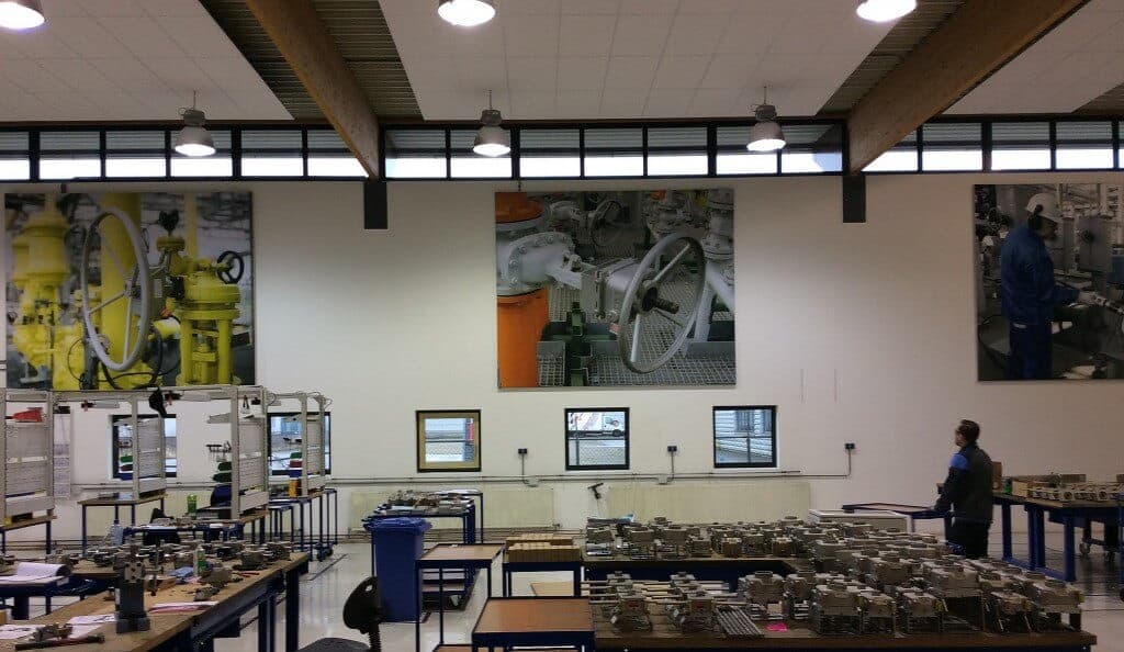 Akoestiek werkplaats Netherlocks verbeterd